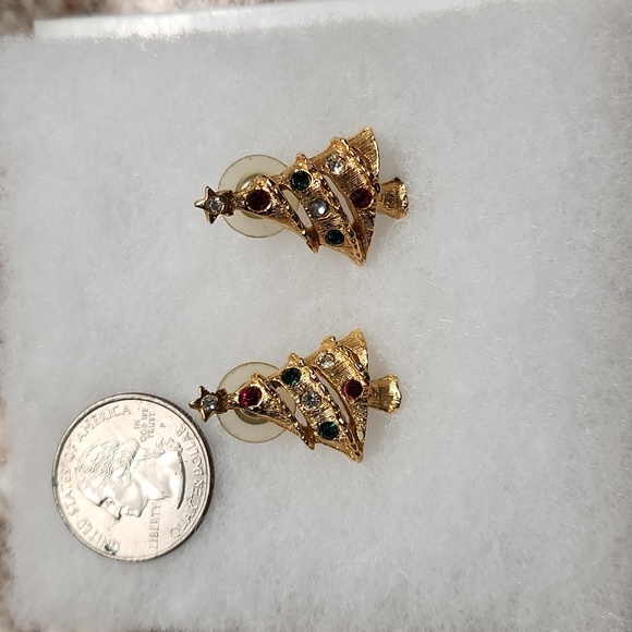 ๐ Beautiful Vintage Gold Christmas Tree Earrings ๐ - Picture 2 of 4